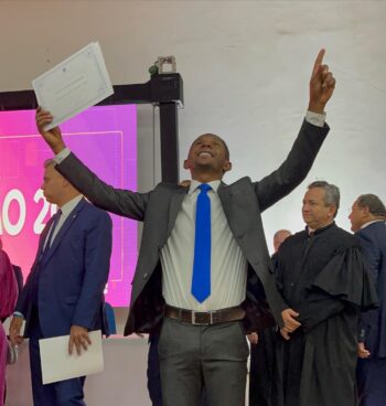 Josivaldo JP recebe diploma do TRE e se destaca como deputado federal que mais cresceu em votação